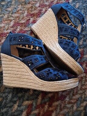 Women’s Navy Espadrille Wedge Sandals.Micheal Kors